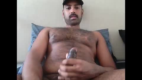 tylerd45637 online show from 12/16/25, 06:18