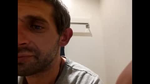 tylerweist727678265 online show from 10/31/25, 09:54