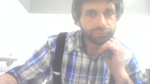 Snapshot of tylerweist727678265 chatting on 02/12/26, 10:10 tylerweist727678265 online show from 02/12/26, 10:10