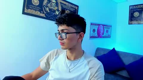   online show from 01/21/25, 02:54