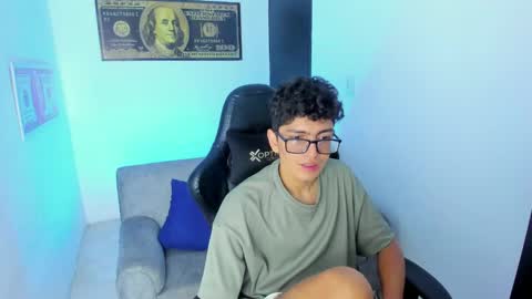   online show from 02/08/25, 06:33