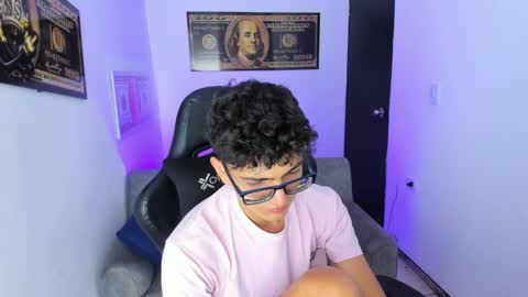   online show from 03/02/25, 02:51