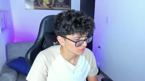   online show from 03/09/25, 09:57