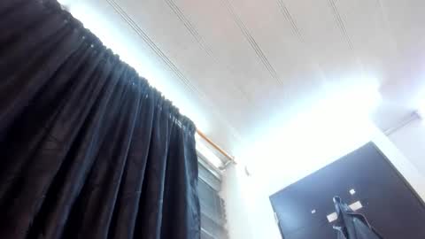 tylla__ online show from 03/21/26, 03:44