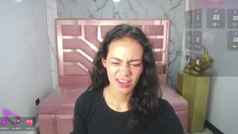 Snapshot of tyna_ch chatting on 03/12/25, 04:13 TYNA online show from 03/12/25, 04:13