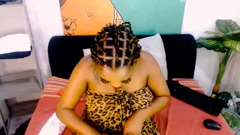 Tyra online show from 03/19/26, 10:36