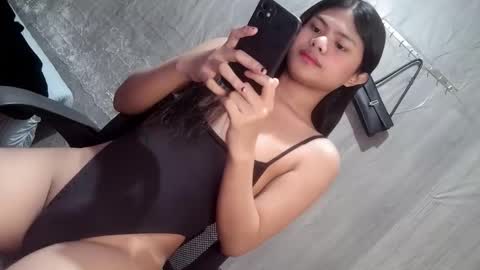 tyradine3 online show from 09/08/25, 05:23