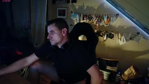 Sascha online show from 11/09/25, 08:51