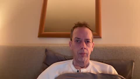 Snapshot of tyronev70 chatting on 12/27/24, 10:12 Ty online show from 12/27/24, 10:12