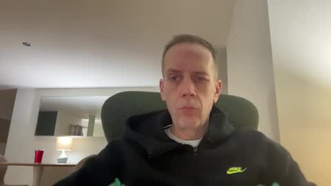 Snapshot of tyronev70 chatting on 02/08/25, 11:44 Ty online show from 02/08/25, 11:44