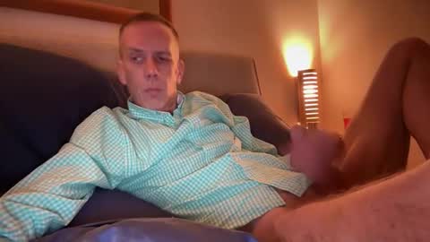 Ty online show from 12/22/25, 02:58