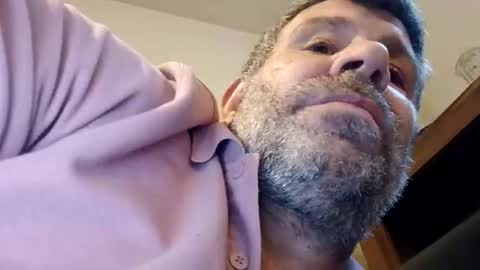 tyson2512 online show from 12/21/25, 02:13