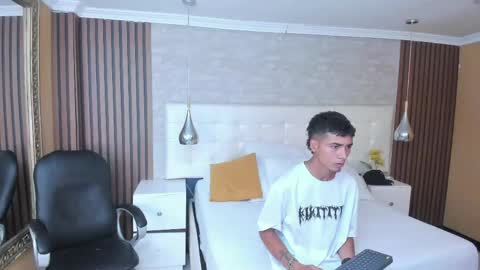 Snapshot of tysongandy chatting on 04/12/26, 04:06 Tyson online show from 04/12/26, 04:06