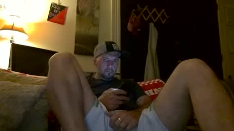 tywinn68 online show from 09/23/25, 05:43