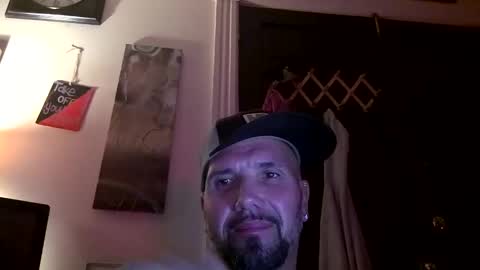 tywinn68 online show from 10/15/25, 03:17