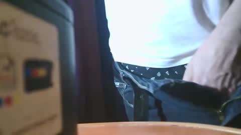 u02g2 online show from 12/04/25, 04:48