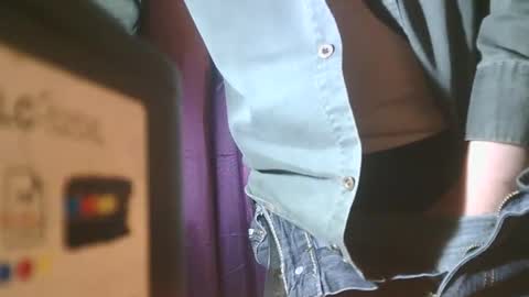 u02g2 online show from 02/18/26, 04:47