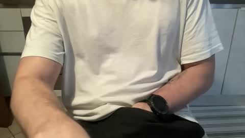 uddupugg online show from 03/17/26, 03:15