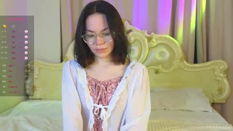 Lili online show from 03/09/25, 07:37