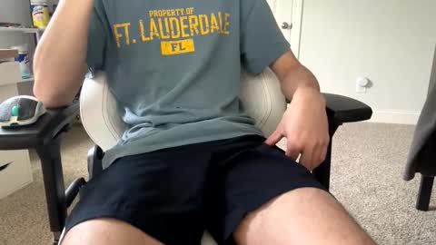 Love Lain online show from 04/21/26, 03:39