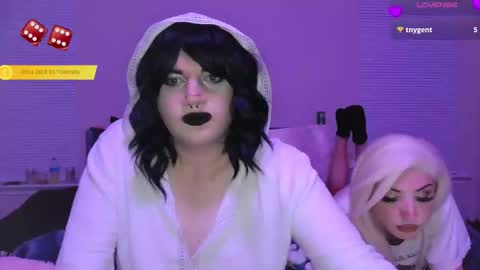 Lexi online show from 12/14/25, 04:07