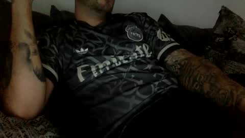 ukboy08x online show from 10/10/25, 04:39