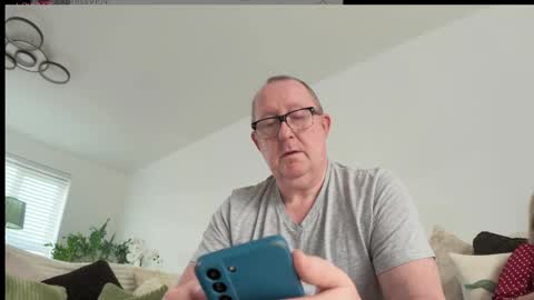 Snapshot of ukhotmaturewife chatting on 05/31/26, 03:08 ukhotmaturefuncouple online show from 05/31/26, 03:08
