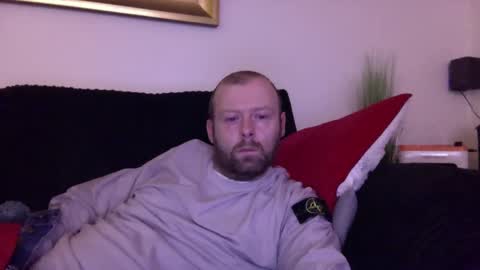 ukmatty3 online show from 12/29/24, 07:43