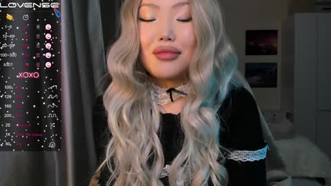 Snapshot of uko_sa chatting on 12/21/24, 01:42 uko sa online show from 12/21/24, 01:42