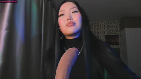 Snapshot of uko_sa chatting on 10/12/25, 04:06 uko sa online show from 10/12/25, 04:06