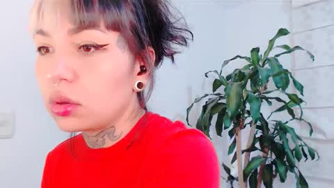 Martina online show from 10/31/25, 12:55