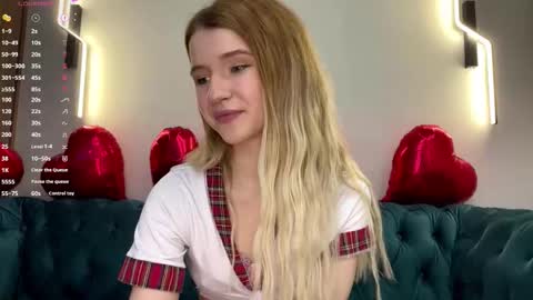 Vikki online show from 02/18/26, 03:08