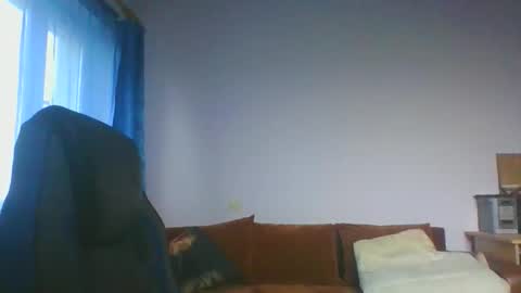 ulmeni4 online show from 11/15/25, 02:35