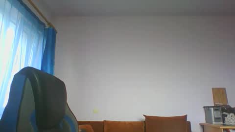 Snapshot of ulmeni4 chatting on 02/18/26, 07:26 ulmeni4 online show from 02/18/26, 07:26