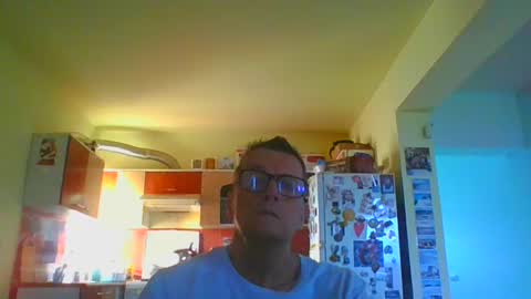 Snapshot of ulmeni4 chatting on 06/22/26, 04:09 ulmeni4 online show from 06/22/26, 04:09