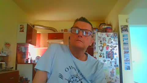 Snapshot of ulmeni4 chatting on 06/23/26, 07:39 ulmeni4 online show from 06/23/26, 07:39