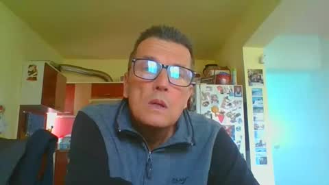 ulmeni7 online show from 04/12/26, 09:58