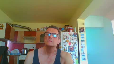 Snapshot of ulmeni7 chatting on 04/29/26, 01:48 ulmeni7 online show from 04/29/26, 01:48