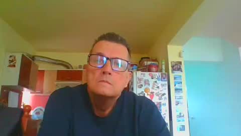 Snapshot of ulmeni7 chatting on 05/18/26, 11:38 ulmeni7 online show from 05/18/26, 11:38