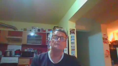 Snapshot of ulmeni7 chatting on 05/25/26, 11:55 ulmeni7 online show from 05/25/26, 11:55