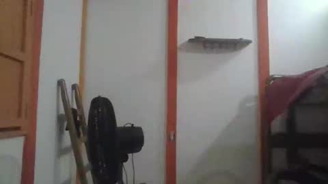 ulramon11 online show from 12/15/25, 06:39