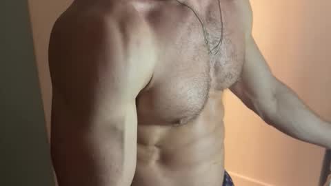 Um CM online show from 03/19/26, 11:53