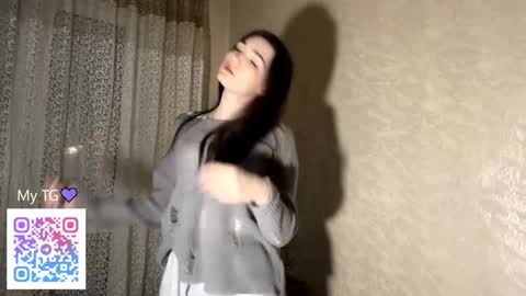 Isobelle lisi online show from 01/14/26, 12:22