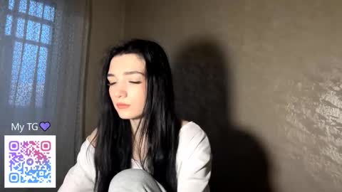 Isobelle lisi online show from 01/15/26, 11:48