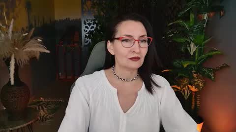 UnaTera online show from 01/18/26, 09:24