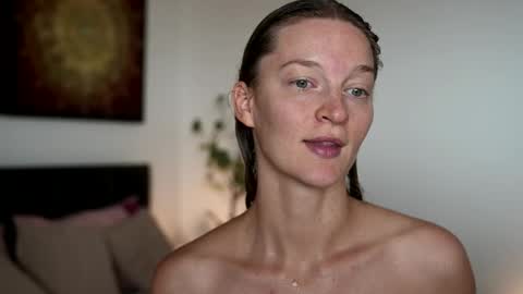 Sasha online show from 02/01/26, 02:21