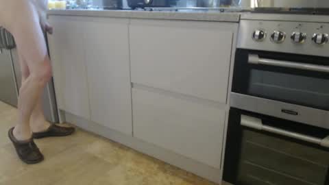 Uncle online show from 12/03/24, 07:43