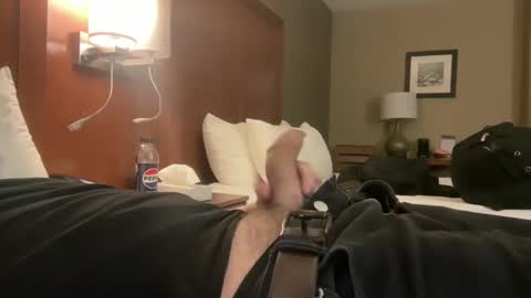Snapshot of uncut_asseater chatting on 03/07/25, 11:38 uncut_asseater online show from 03/07/25, 11:38