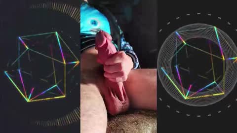 Snapshot of uncut_slut33 chatting on 01/17/26, 07:13 uncut_slut33 online show from 01/17/26, 07:13