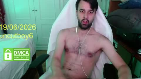 Snapshot of uncutboy6 chatting on 06/19/26, 03:05 Uncut online show from 06/19/26, 03:05